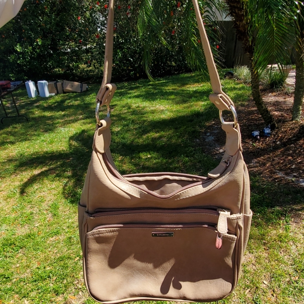 Bueno Collection Purse